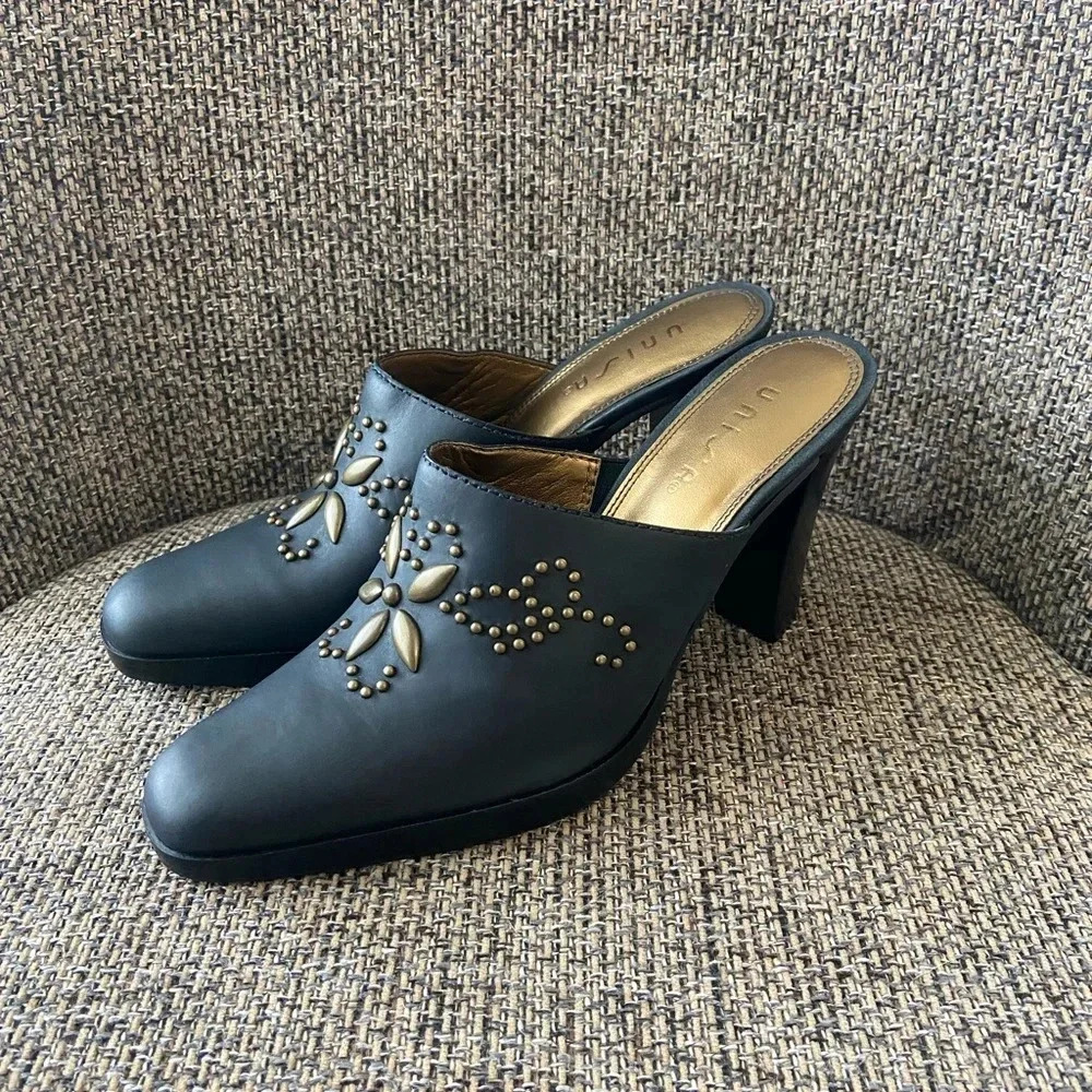 Unisa Leather Mules Size 7 1/2